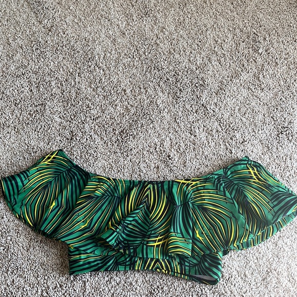 Kingdom state off shoulder bikini top - Picture 4 of 5